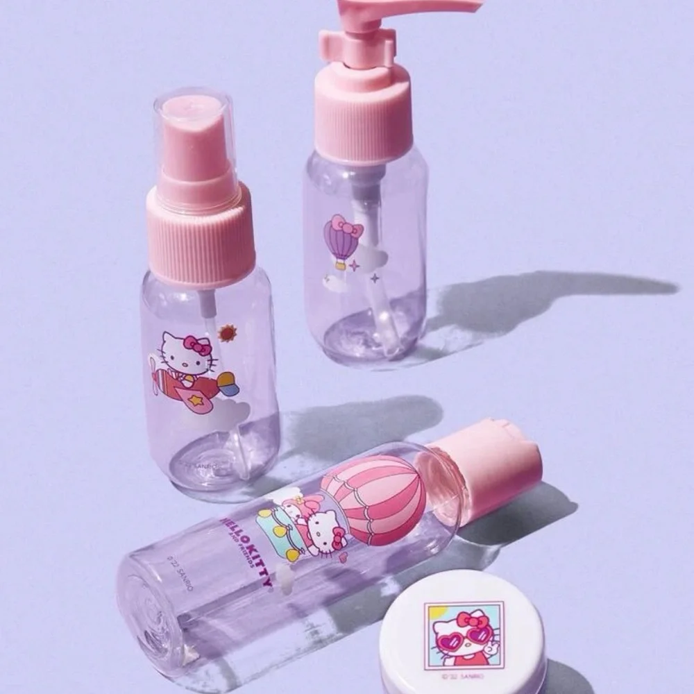 Hello kitty 5 piece travel set